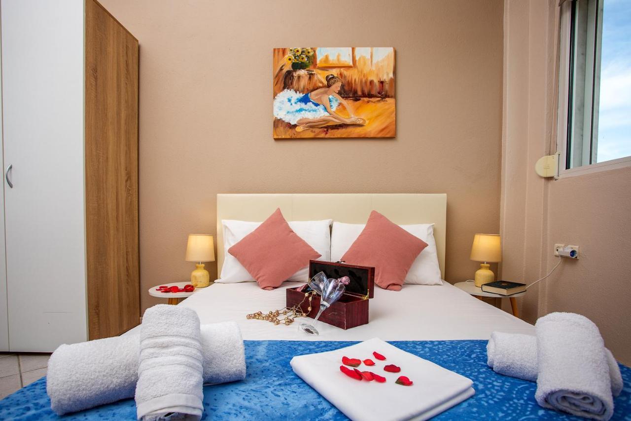 Endless Blue Sunshine Villa Palaiontsiflikion Ngoại thất bức ảnh